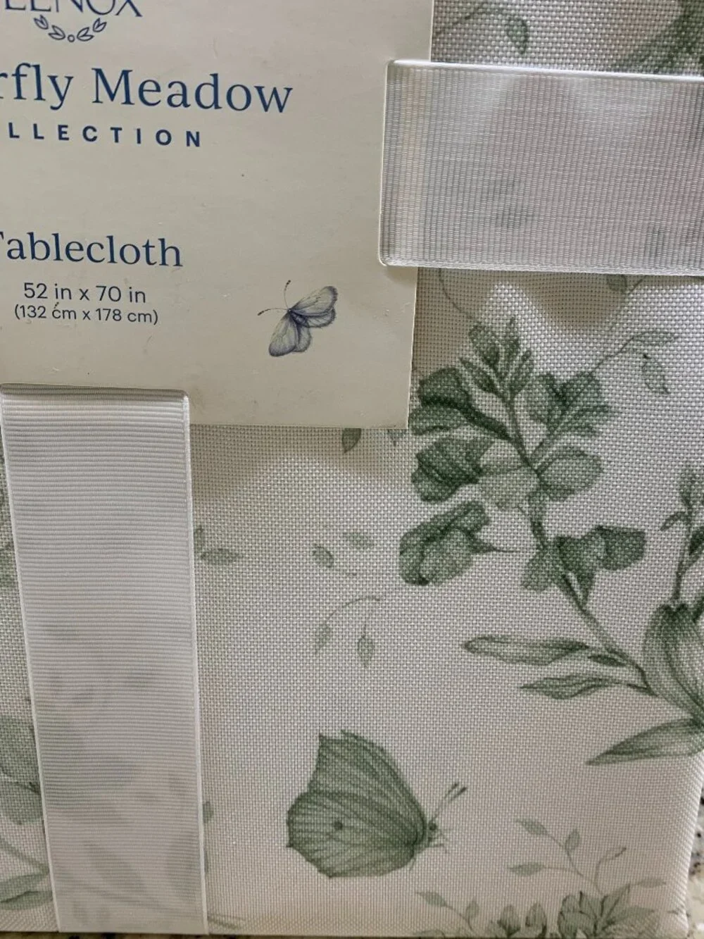 Lenox gorgeous tablecloth